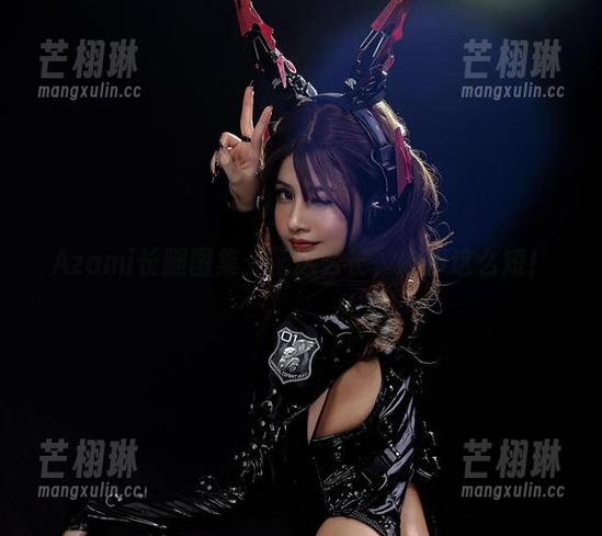 Azami长腿图集：腿这么长，心却这么短！