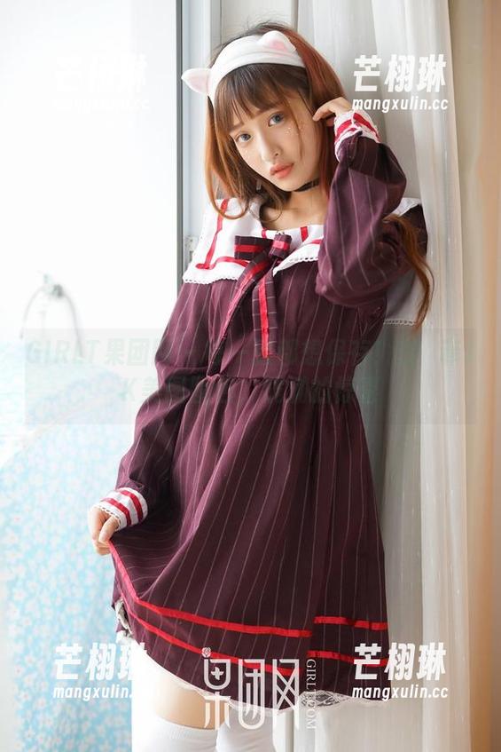 GIRLT果团网 - 每一张都想保存！龚玥菲JK美图图包，满满的惊喜