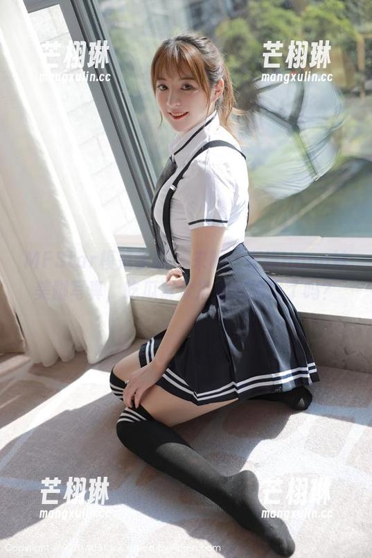 MFStar模范学院-Hana妹 MFStar模范学院 - 来吧,在线Hana妹美脚写真,吃瓜群众准备好瞩目了吗?