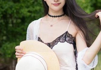 MiStar魅妍社 – 小乔Joyi内衣写真集：那些内衣背后的故事，有点小尴尬！