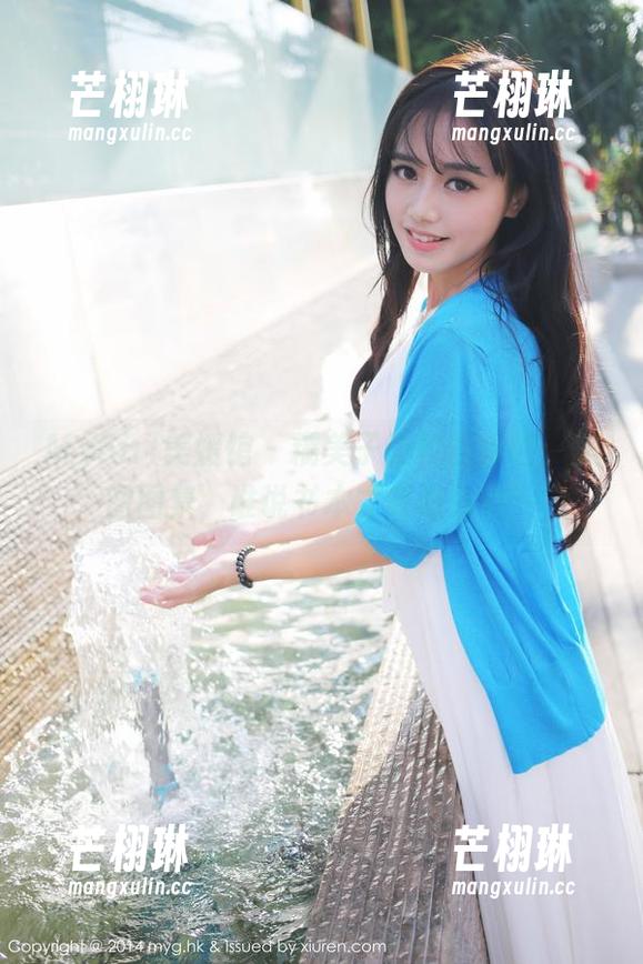 MyGirl美媛馆 - 糯美子的校园探险：美图图集，谁说书本才有吸引力？