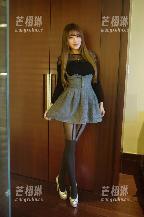 TuiGirl推女郎 - “纯小希”独家连衣裙，原图写真给你前所未有的视觉冲击！