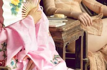 UGirls尤果网 – 赵智妍的礼服套图：穿上这些，气质立马爆表！