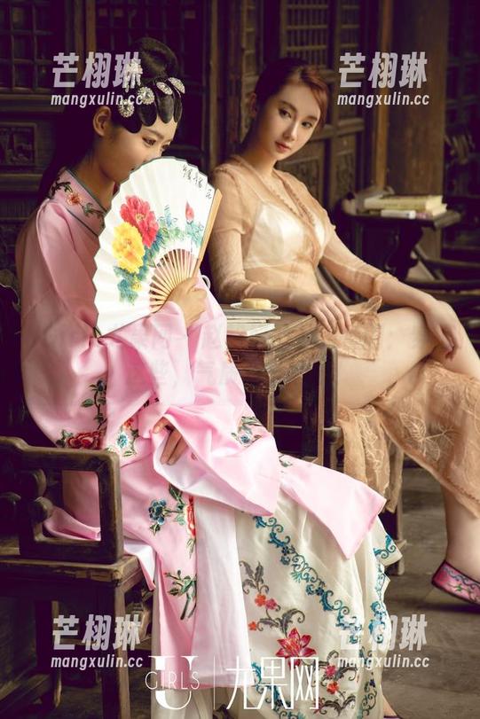 UGirls尤果网 - 赵智妍的礼服套图：穿上这些，气质立马爆表！