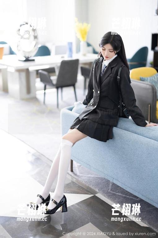 XIAOYU语画界-杨晨晨Yome XIAOYU语画界 - 杨晨晨Yome的女孩作品,居然免费!你信了吗?