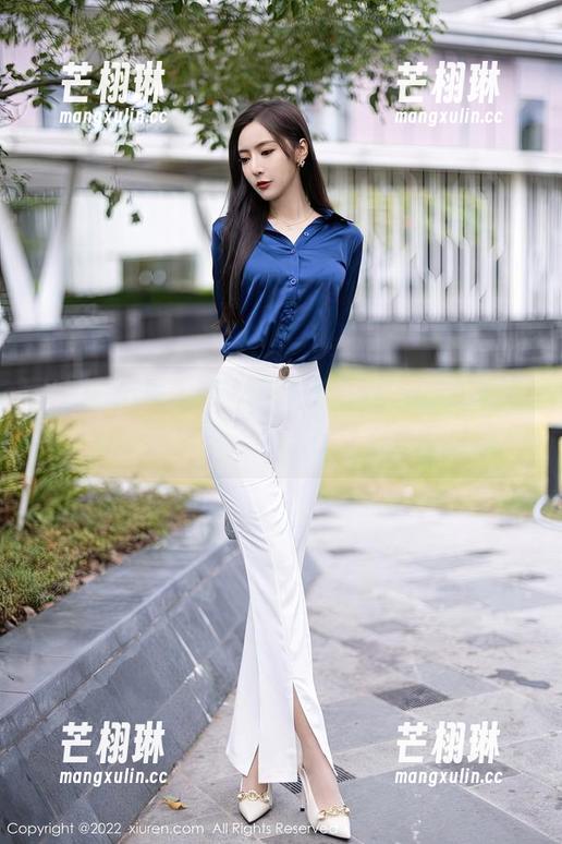 Xiuren秀人网 - 周于希Sally的白裙写真：流转的云彩，下载后让心也随之飘！
