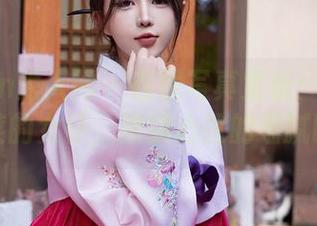 Xiuren秀人网 – 在线写真赏析：周周不吃香菜的女仆，撩拨心弦的细腻瞬间。