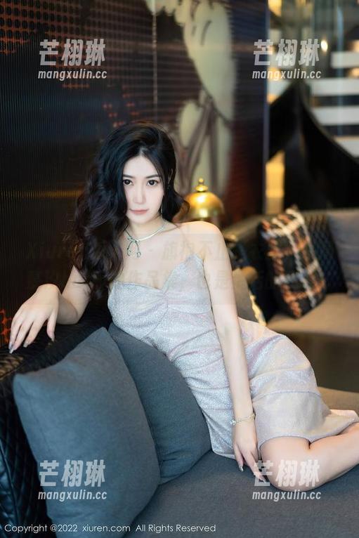 Xiuren秀人网 - 旗袍不止是衣服，是周慕汐baby的作品集，也是生活的戏谑！