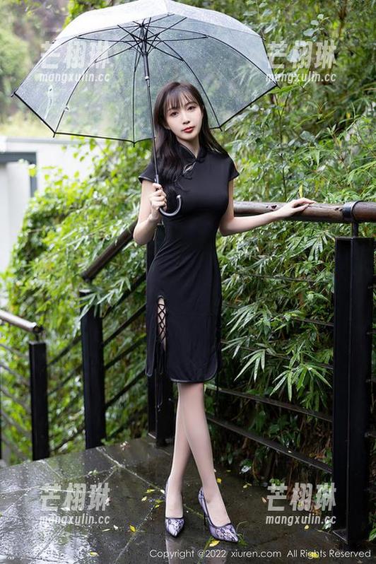 Xiuren秀人网-喵喵JOJO Xiuren秀人网 - 连衣裙的诱惑!喵喵JOJO带你游览图库,别忘了顺便下载哦!