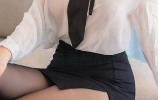 Xiuren秀人网 – 免费下载！月酱儿灰丝合集，谁说美丽不能分享？