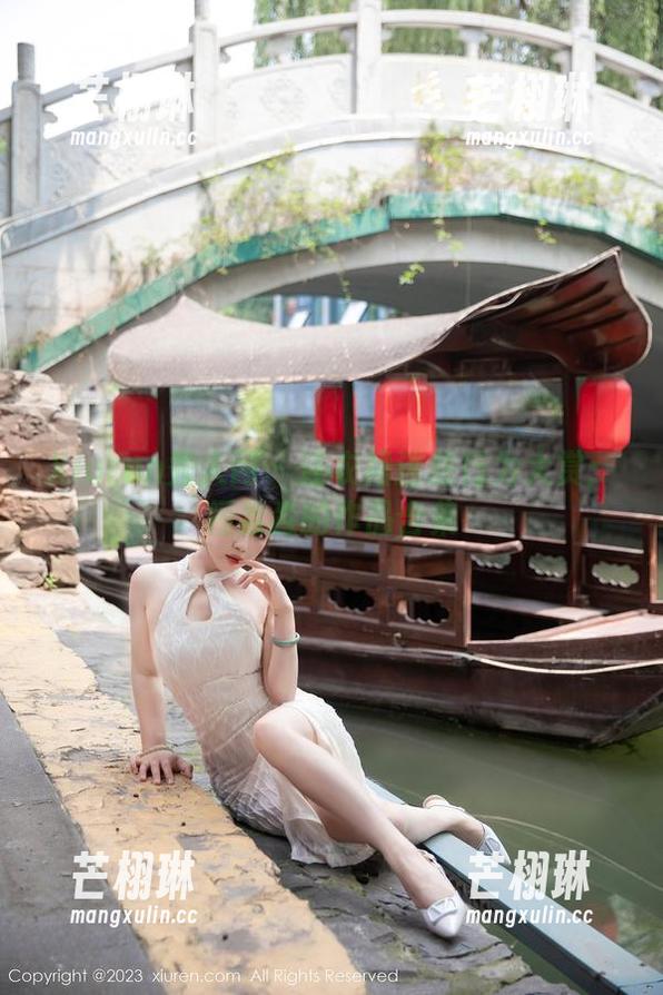 Xiuren秀人网-桓淼淼 Xiuren秀人网 - 连衣裙迷惑行为大赏:桓淼淼的作品合集