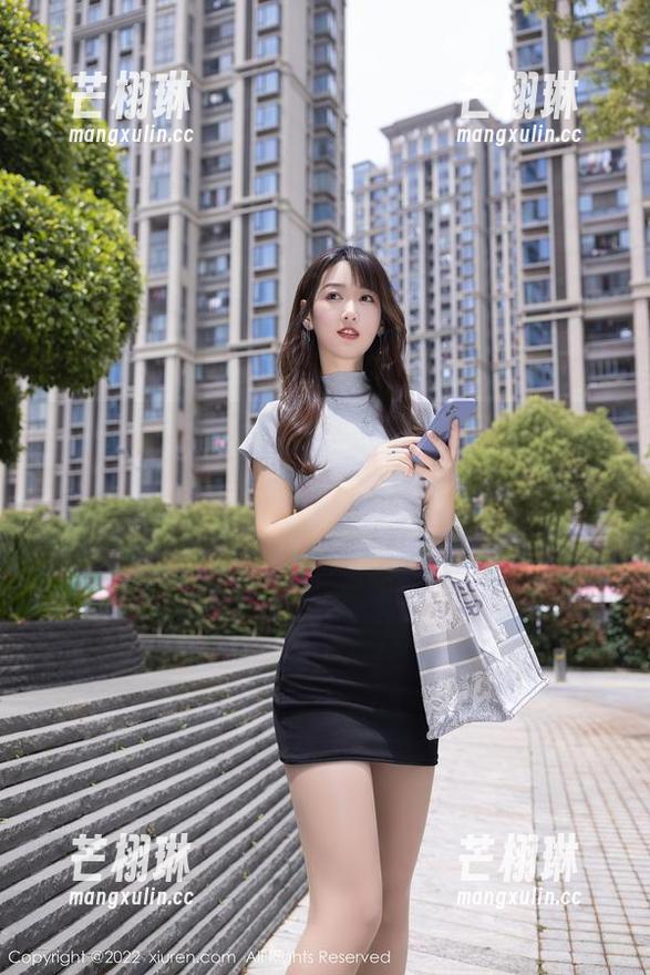 Xiuren秀人网 - 短裤也可以很有故事！盼盼玉奴的美图免费分享中，快来获取灵感吧！