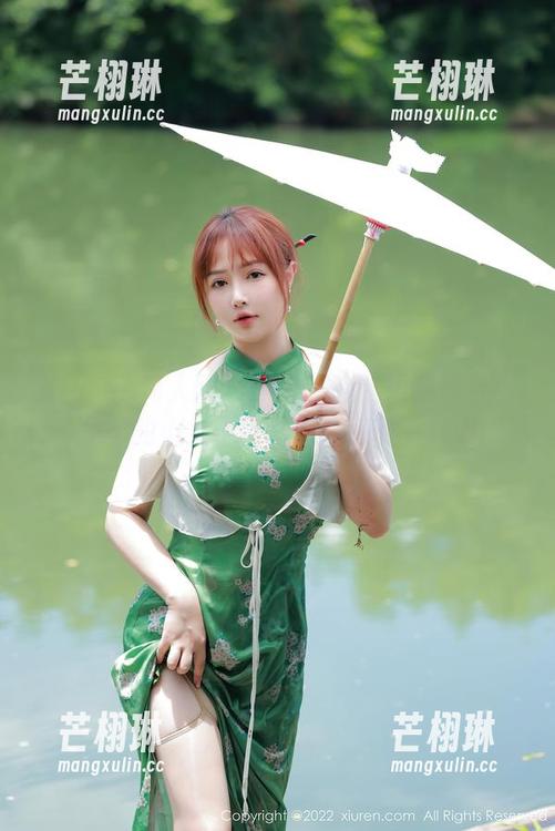Xiuren秀人网 - 教室探险：跟随麻吉小兔子的小兔子作品集，随时下载哦