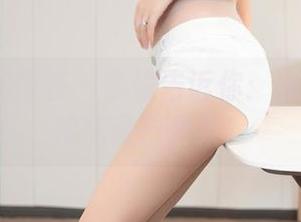 YouMi尤蜜荟 – 偷偷告诉你：姝姝妹妹的棉袜私拍合集！