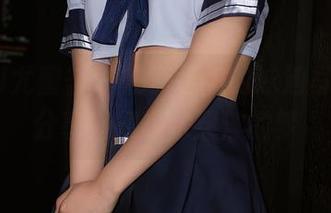 YouMi尤蜜荟 – 在李承美的泳池写真中，分享宛如随水漂浮的梦