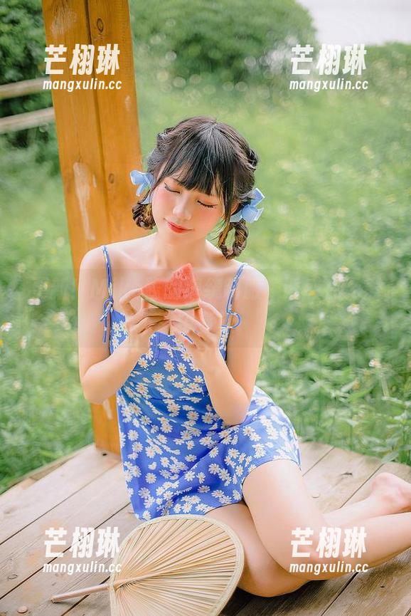 更新！Miko酱的缠绕制服，诱惑在无声中蔓延