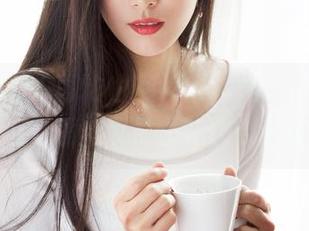 克拉女神 – 再忙也别偷懒，佳莹运动图包精选，隔着屏幕也能感受热量！