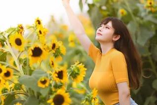 前羽rr的全套原图简直就是拯救夏天的秘籍！(Rosanna)NIKKE水着ver