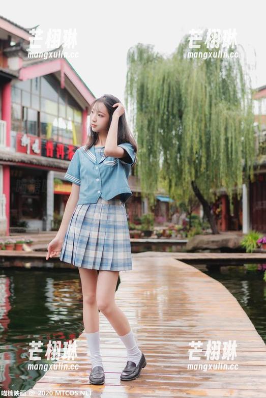 喵糖映画：原图不修，慵懒JK随便躺，真是最真实的状态了。