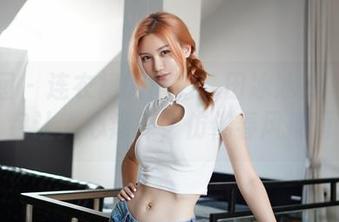 嗲囡囡 – 连衣裙的魔力：田冰冰的写真图包让人心痒痒，仿佛春风拂面