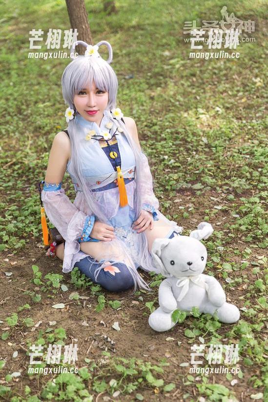 头条女神-易阳 头条女神 - 易阳校服写真:找到你的资源天堂就靠它了!