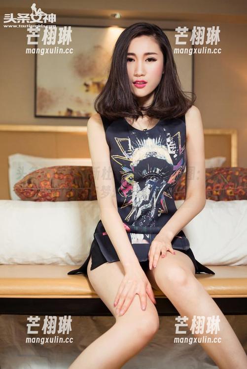 头条女神-杜菲菲 头条女神 - 最新杜菲菲兔女郎套图:跳跃的心情与梦幻的瞬间交融!