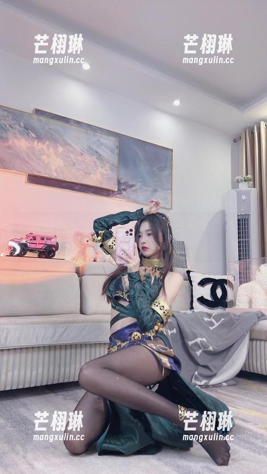 免费福利！小小奶瓶儿的粉色幻想合集，值得珍藏的美好