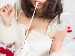 尤果网 – 妮小妖学姐图包大揭秘，超多有趣资源等你来拿！