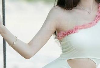 尤果网 – 翻阅萌琪琪的美图更新，感受秘书的另一面！