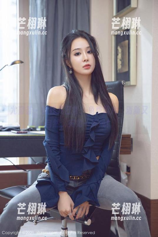 尤蜜荟 - 刘钰儿日常：免费照片，清新又自然，宛如一阵风！