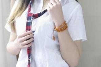推女神 – 戴唯一泳池套图分享，水中有戏，戏中有她！