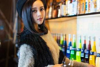 推女神 – 晓艾fafa作品大集合：精选的清纯气息，夏天的阳光一样清透
