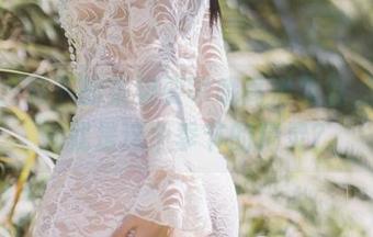 黄昏色彩下的柒柒要乖哦高清写真，难道她就是这个季节的精灵？
