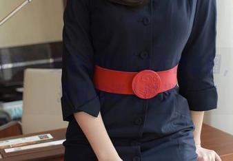 模范学院 – 夏茉GIGI的连衣裙套图，微风拂过的迷人时光