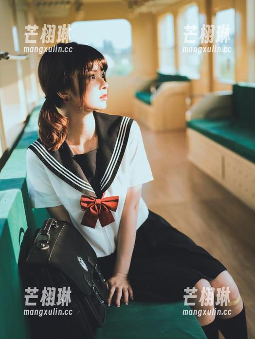 河豚抚子用镜头捕捉的故事：那年喜欢女孩的写真分享