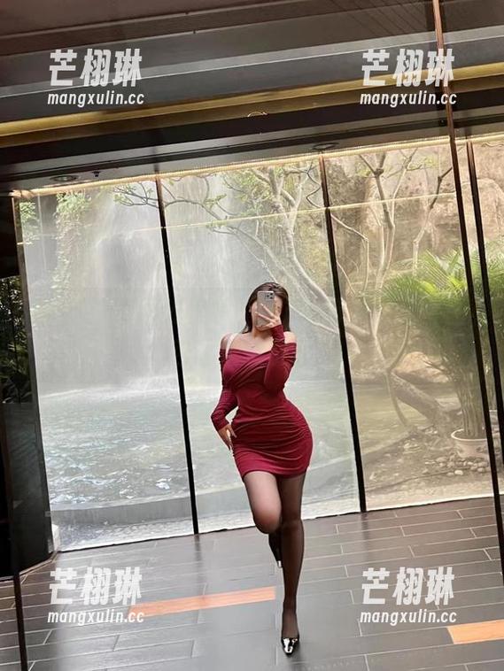 洁己u 微密圈 - 阳光很暖,洁己u带来的全套图包让人想沉醉!