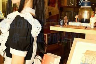 这张图集是白莉爱吃巧克力吊带，免费送你一个夏日的清凉！