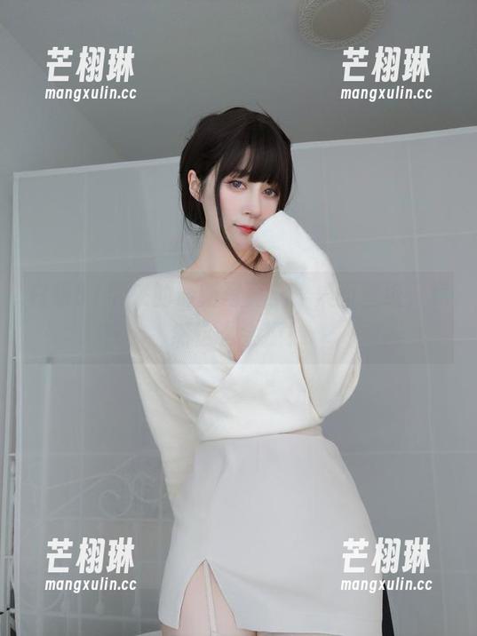 白银81带来的最新写真集：桌面壁纸，竟然这么会撩！