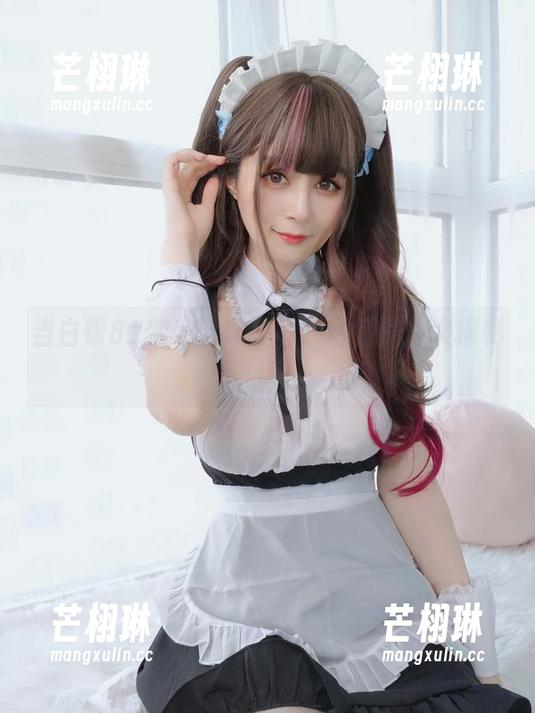 当白银81变身珍珠秘书，最新照片大揭秘！