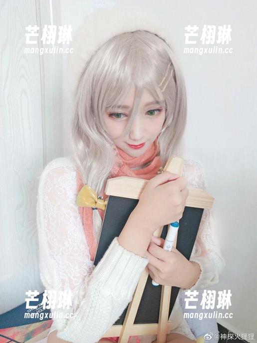 谁说明日方舟只谈策略？神探火狸狸的岁红霞图集等你来撩？