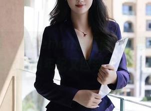 秀人网 – 看Demon瑶瑶最新制服写真，感觉瞬间年纪又回到了18岁！