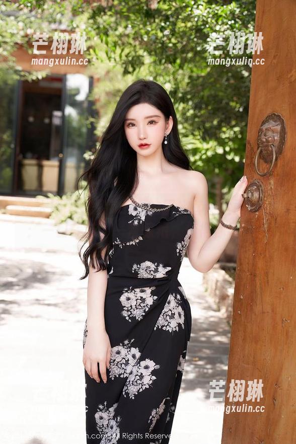 秀人网-加朵babe 秀人网 - 加朵babe的厨娘套图全面更新:一口美味,一瞥惊艳,值得你收藏!