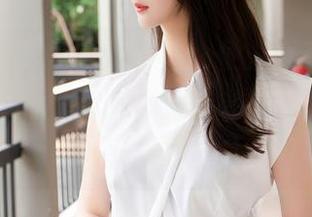 秀人网 – 只需打开网盘，便能感受到“夏诗诗Sally校园”写真带来的清新气息和无尽回忆。