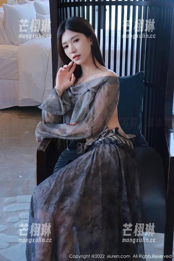 秀人网-西希白兔 秀人网 - 免费!西希白兔浴室写真,清水与泡泡的绝妙碰撞!