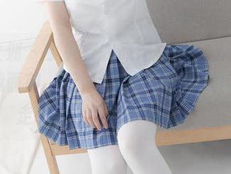 紧急企划 – 小枫皮衣高清写真，仿佛她就站在我面前，低声说“别害怕，跟我一起走吧！”而我却在犹豫。