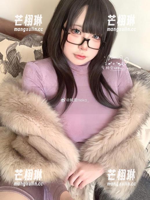 更新！纯爱neko的白衬衫穿搭指南：看完我只想问她怎么买到这么白的衬衫？