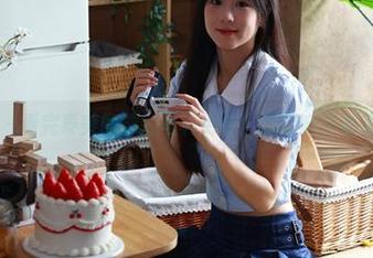 绮梦摄影 – 看完泰美的学妹写真更新，我的心情都是小鹿乱撞