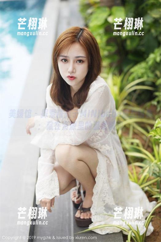 美媛馆 - 探索糯美子MINIbabe旅拍图集：藏在资源里的温柔瞬间