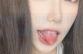 毛衣与芋圆侑子：好嘛，这种搭配简直不可思议！高清下载