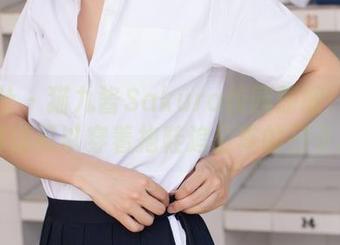 菠萝社 – 猫九酱Sakura校园原图：怀念那段可以穿着拖鞋追公车的日子…